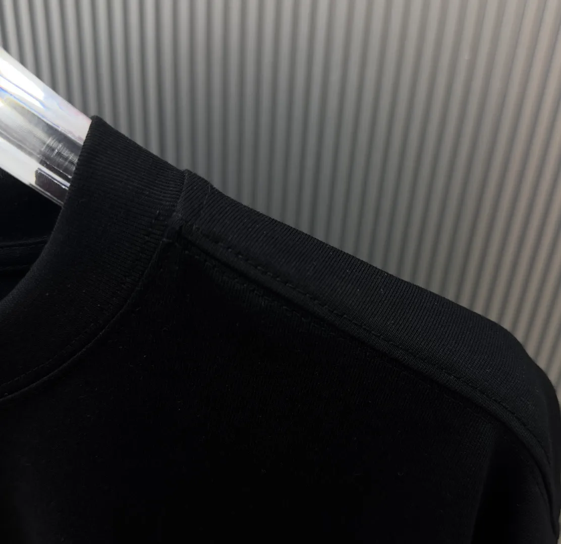 85💰（ Quality ） ： . V.alentino T ：300 100% ：320 1*1 ： ： Size：M—4XL Same Style